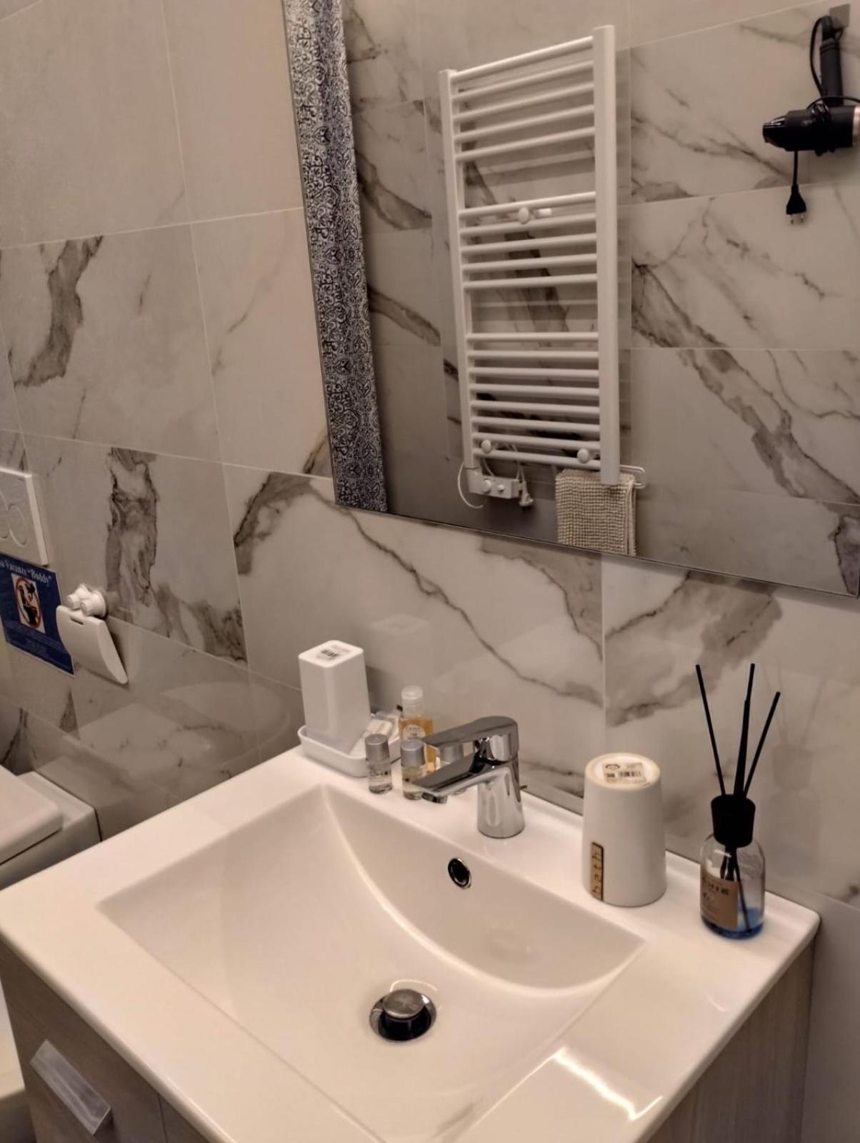 Casa Vacanze Buddy La Tua Base Per Visitare Il Mare Delle Cinque Terre Daire La Spezia Dış mekan fotoğraf
