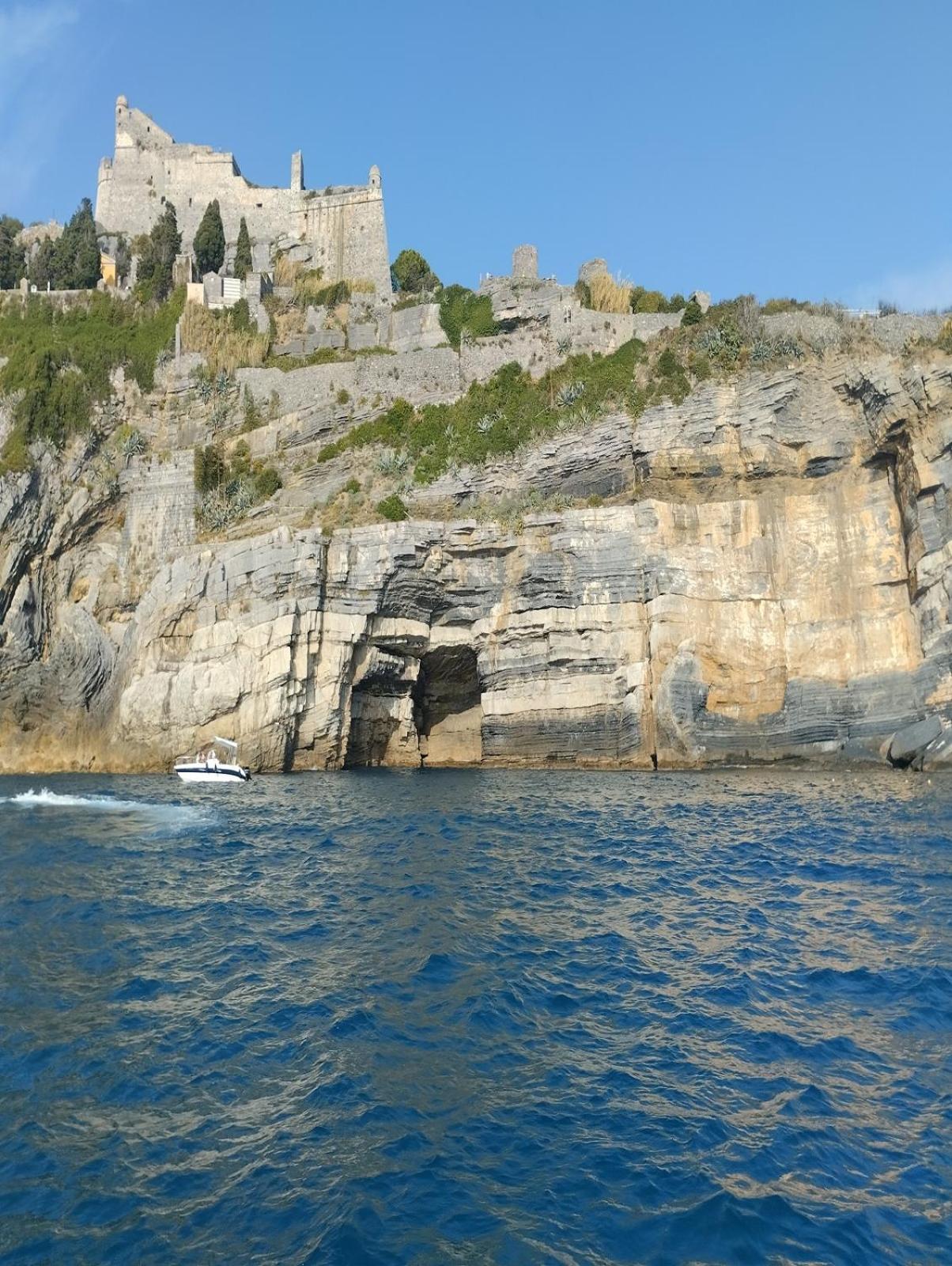 Casa Vacanze Buddy La Tua Base Per Visitare Il Mare Delle Cinque Terre Daire La Spezia Dış mekan fotoğraf