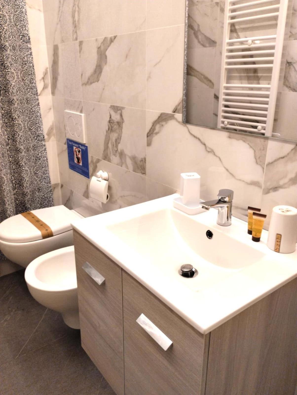 Casa Vacanze Buddy La Tua Base Per Visitare Il Mare Delle Cinque Terre Daire La Spezia Dış mekan fotoğraf